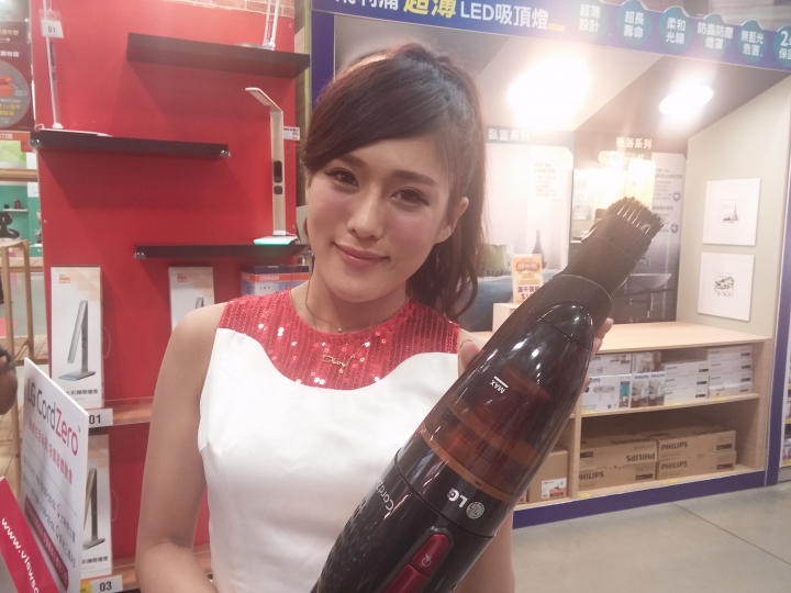 LG CordZero無線吸塵器--士林特力屋體驗