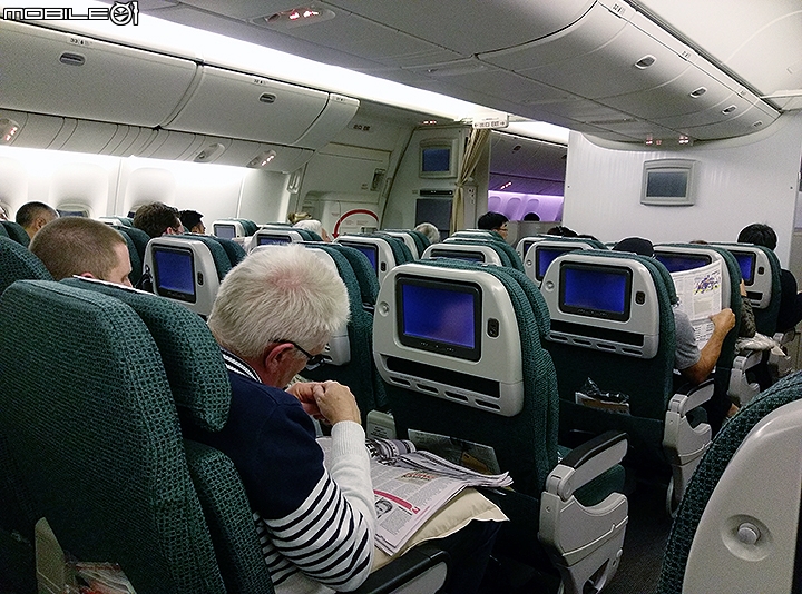 國泰航空 CX881 洛杉磯-香港 特選經濟艙搭乘體驗