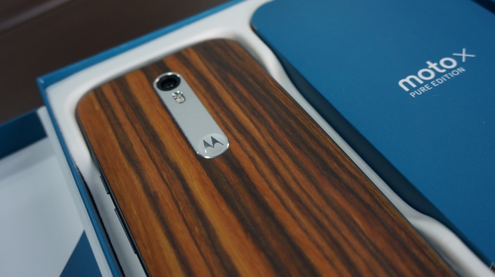 客製化 moto x style 核桃木背蓋開箱 (圖多)