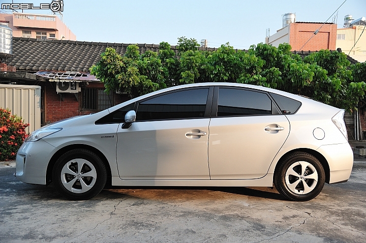 2015 Prius E末班車開箱分享