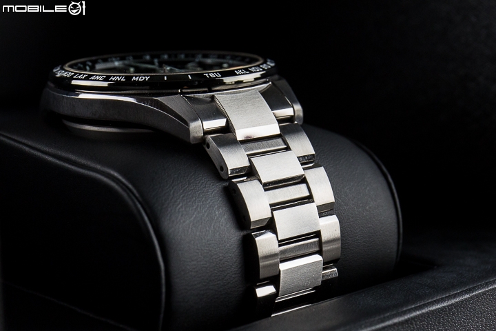 三秒對時!CITIZEN CC9015-54E 光動能GPS腕錶