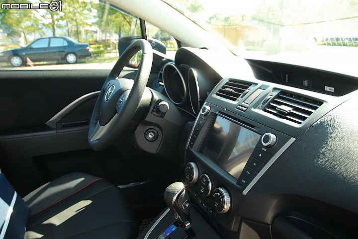 2015 New Mazda5 開箱記 ~ 供車友參考 (圖多慎入)