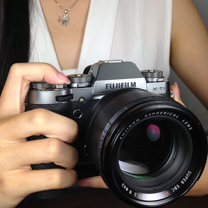 Fujifilm X-T1 握感大升級、舒適度滿分之原廠大握把開箱分享 MHG-XT Large大握把