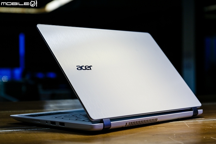 Acer Aspire V 13 輕薄之外更顯時尚