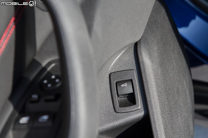 戰力全新革新 BMW X1 sDrive20i