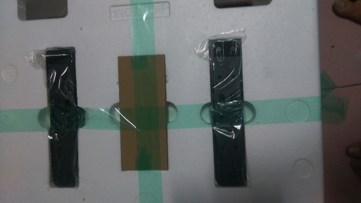 開箱 曜越 core p5 壁掛式