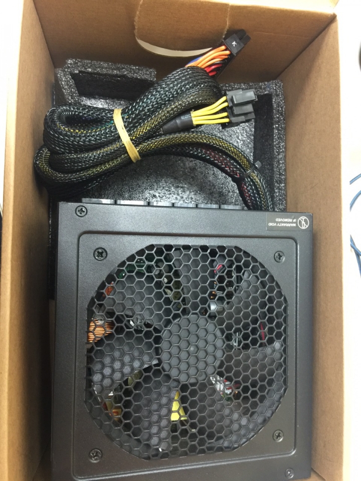 關於海韻電源供應器的保固 實在讓我驚訝不已