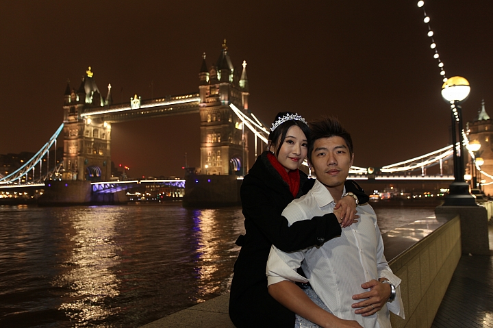 來去倫敦、冰島拍自助婚紗~~