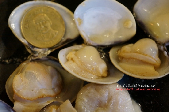 【台北美食】三重火鍋推薦 手掌大海鮮霸王虎蝦 起司牛奶鍋 品味日式涮涮鍋 手作蝦漿、芋頭丸子、土雞肉推薦 捷運三重國小站