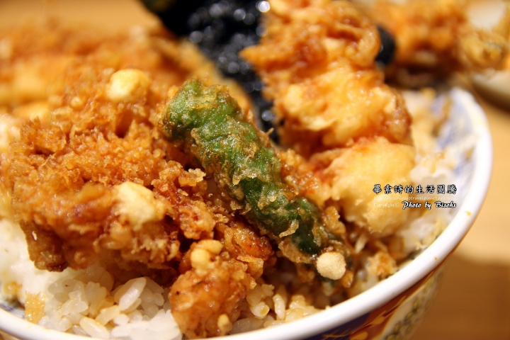 【食記】新鮮不油膩,完美組合的天丼 ─ 金子半之助