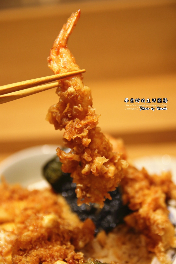 【食記】新鮮不油膩,完美組合的天丼 ─ 金子半之助