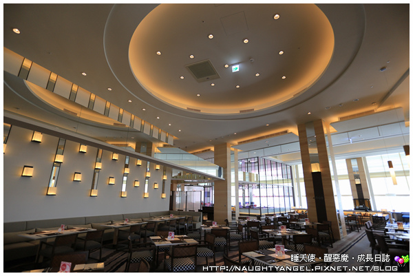 【高雄住宿】低調雅痞、閃亮亮卻有港都味的「COZZI Loves Barbie主題飯店」