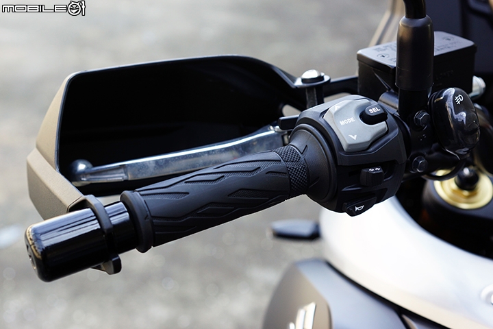 挑戰更多未知秘境 SUZUKI V-Strom 1000