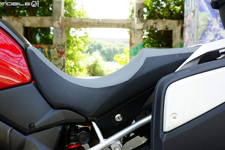 挑戰更多未知秘境 SUZUKI V-Strom 1000