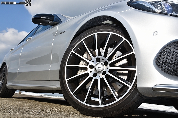 強悍二當家 Mercedes-Benz C450 AMG 4MATIC