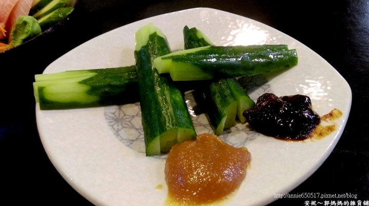 前鎮光華夜市峰屋日本複合式料理,隱身於夜市裡的真功夫