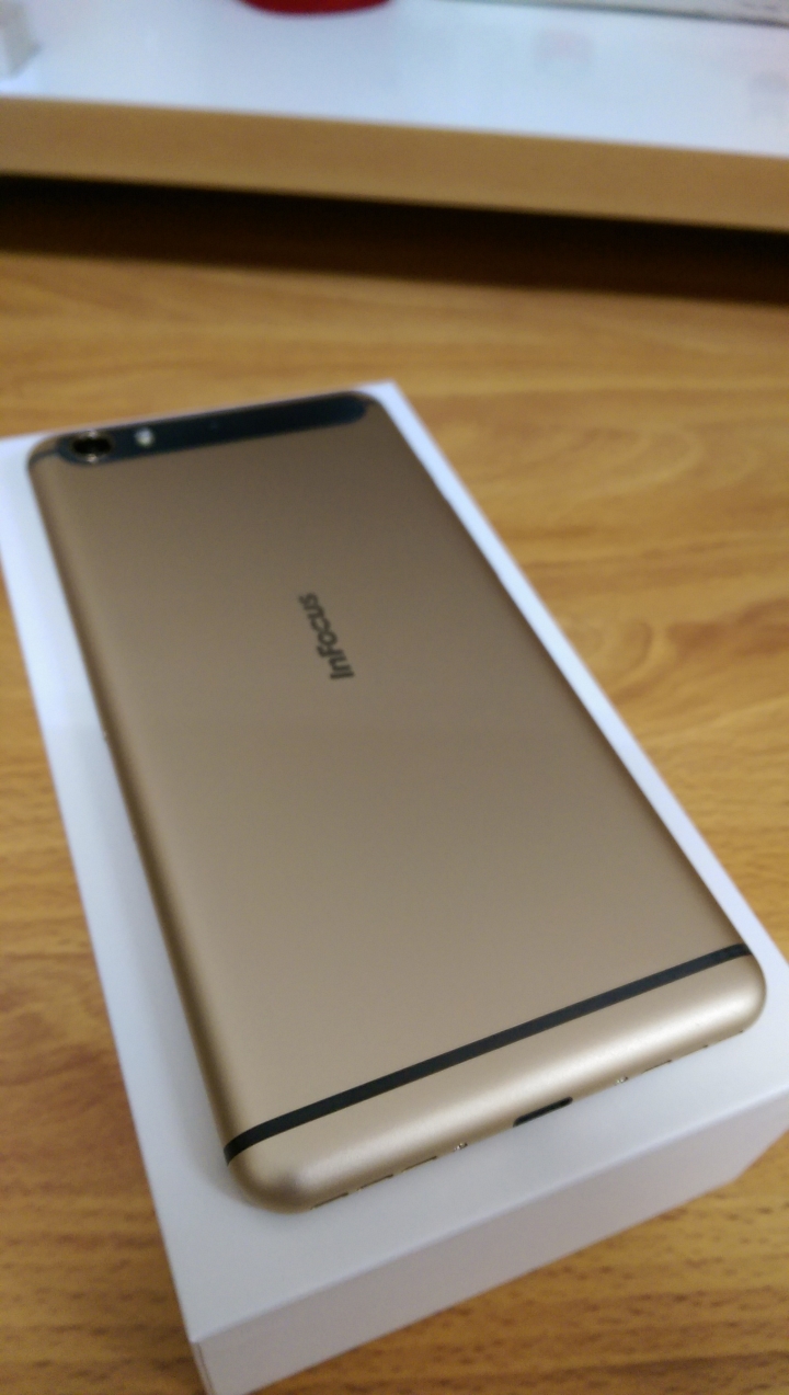 infocus m808 開箱