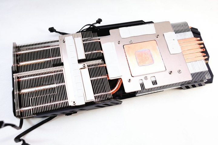 Xtreme 極致設計搭載,技嘉 XTREME GAMING GTX 970 顯示卡開箱測試