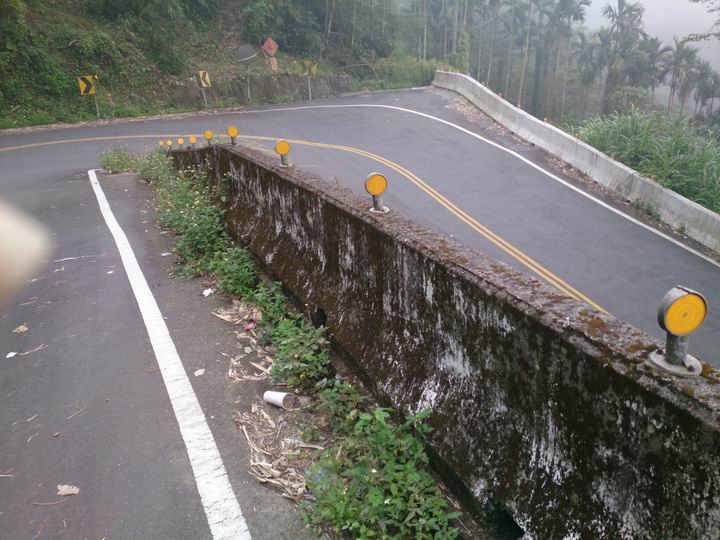 終於空出時間來騎車了………「彰化===竹山八卦茶園」……我是神經病????
