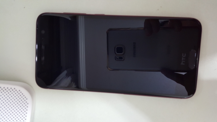 A9石榴紅開箱,附與NOTE 5簡單心得比較(文長)