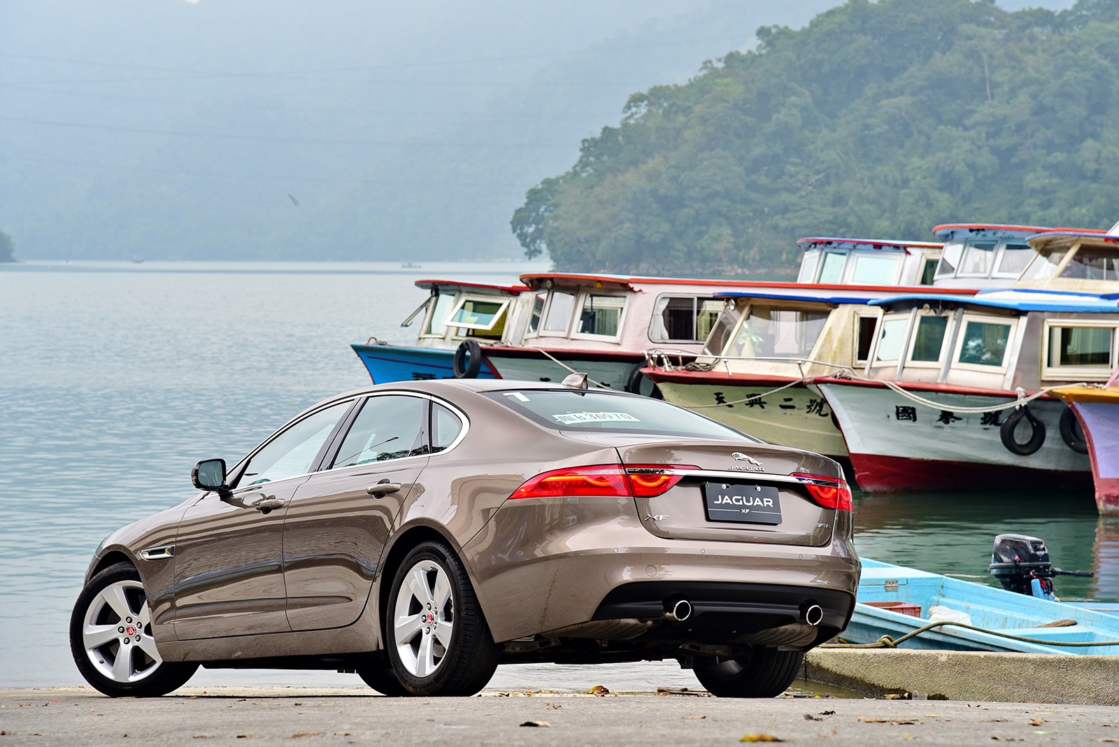 動與靜的全面進化 Jaguar XF Prestige 35t