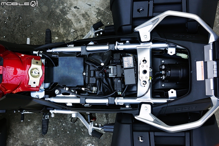 挑戰更多未知秘境 SUZUKI V-Strom 1000