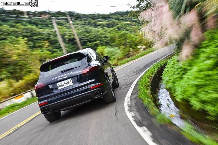 全方位強力戰將 Porsche Cayenne S