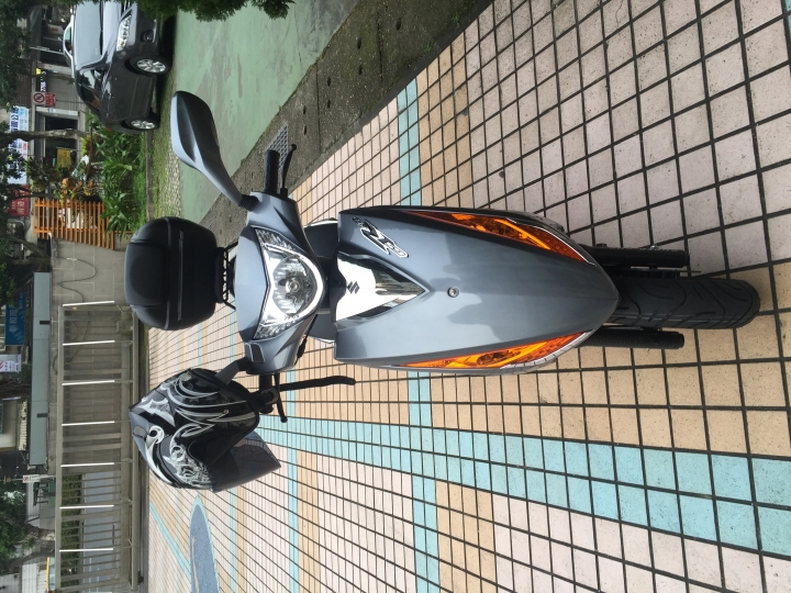 GSR 125 鐵漢灰+漢堡SHAD33 不專業開箱文