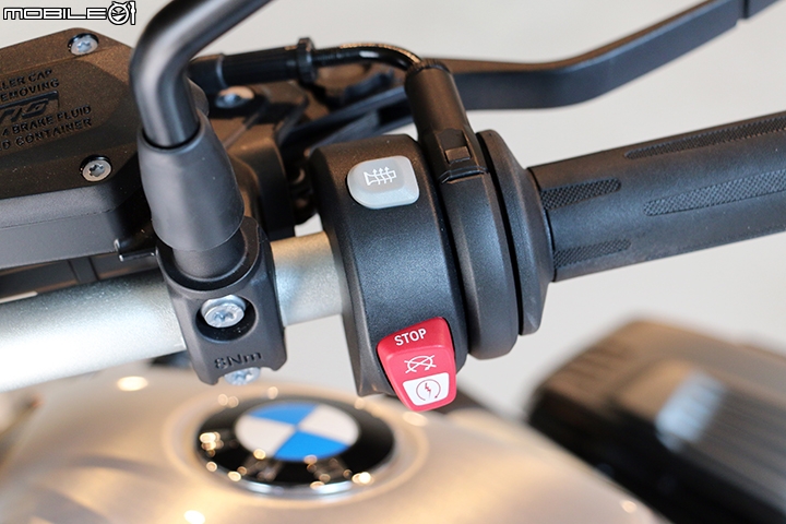 拳魂不滅 BMW R-nineT 2016 與 DKdesign R9TRACKER 專訪