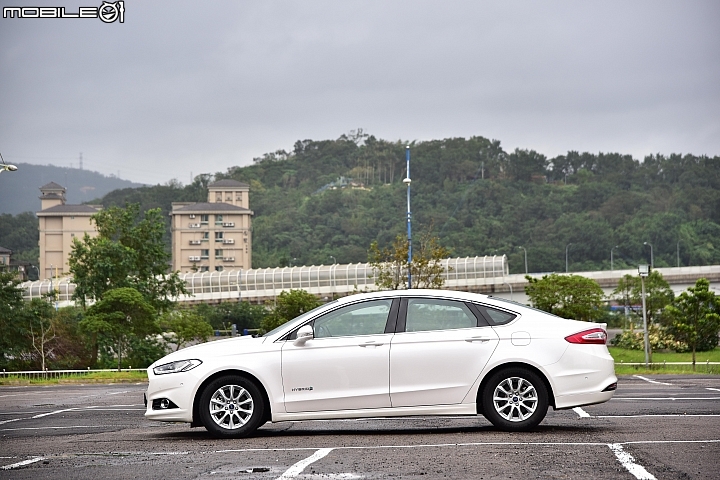 油電新面孔 Ford Mondeo Hybrid