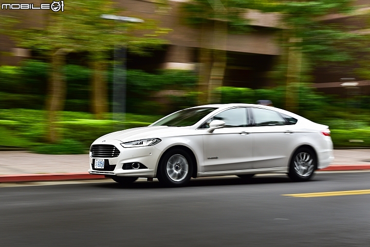 油電新面孔 Ford Mondeo Hybrid