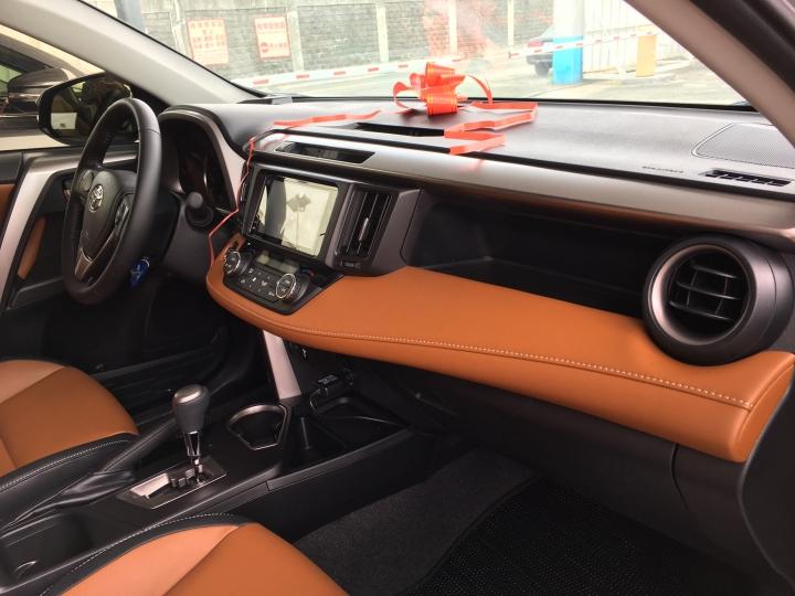 2016 RAV4 開箱