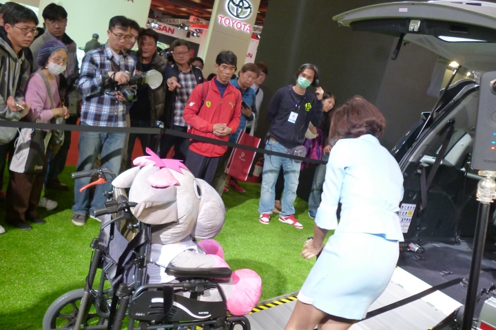 台北車展接力報─妹正、車帥、體驗讚