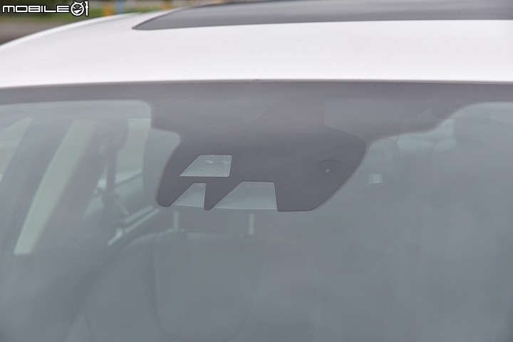 油電新面孔 Ford Mondeo Hybrid