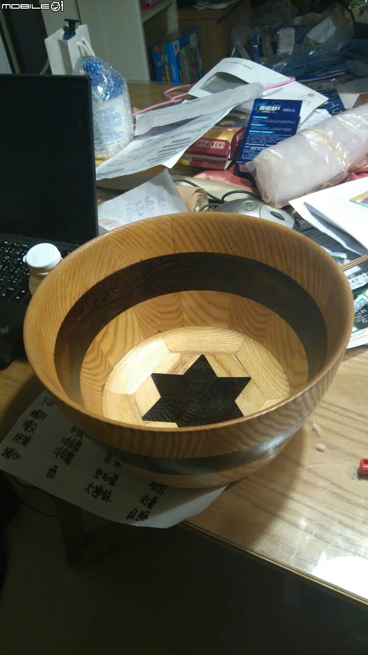 製作手工拼接沙拉碗