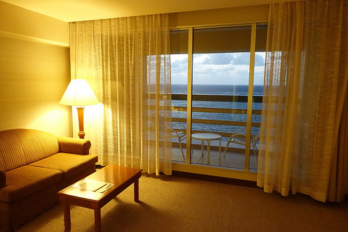 【2015沖繩】Rizzan Sea Park Hotel。恩納村住宿推薦 絕佳海景房 by嚕米