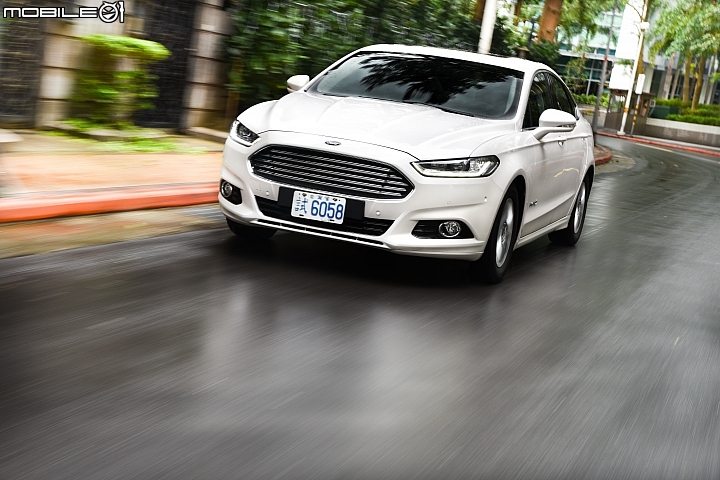 油電新面孔 Ford Mondeo Hybrid