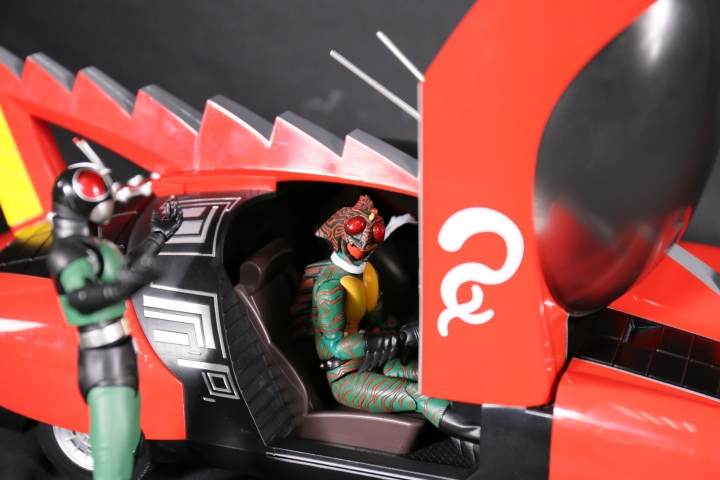 SHF 假面騎士 RX 萊多隆 開箱