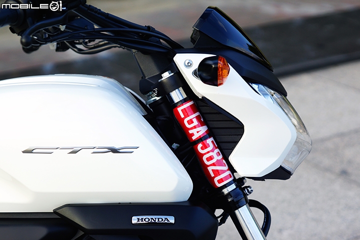 雙離合器高科技輕度巡航 Honda CTX700N DCT