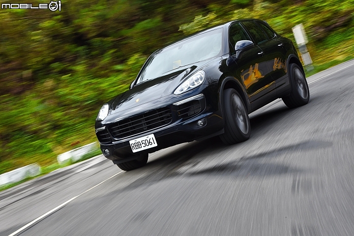 全方位強力戰將 Porsche Cayenne S