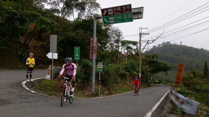 粉嶺族~梅山立牌撿不盡、輕騎已過36彎