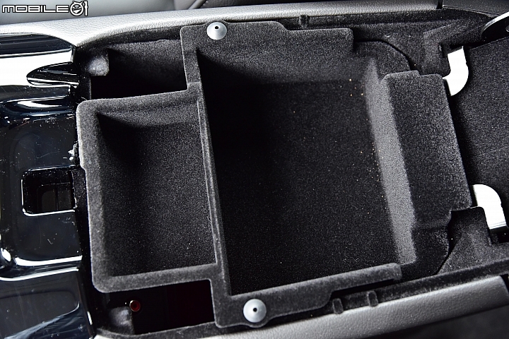 油電新面孔 Ford Mondeo Hybrid