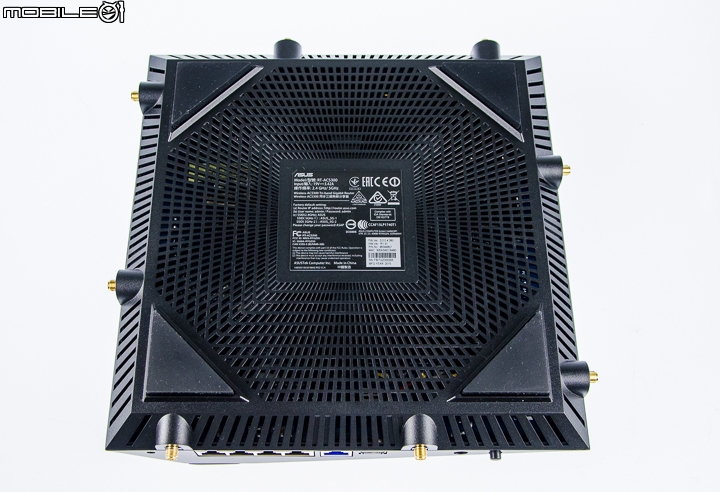 三頻八天線加持 華碩RT-AC5300無線分享器試用
