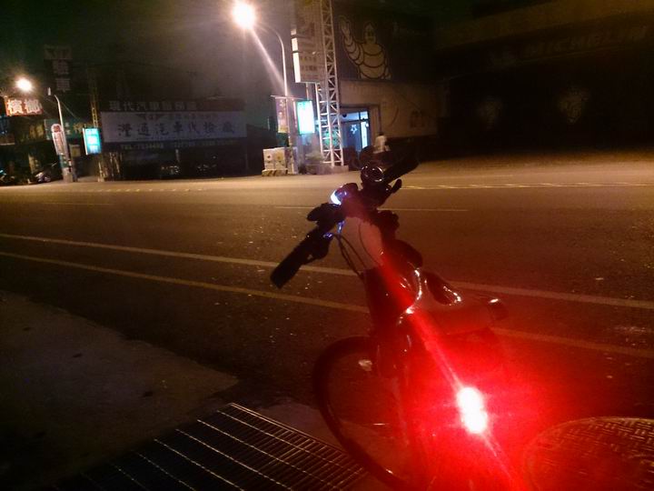 終於空出時間來騎車了………「彰化===竹山八卦茶園」……我是神經病????