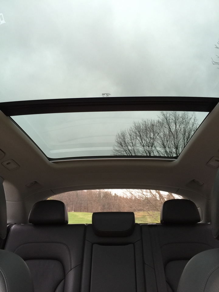 2016 Audi Q5 3.0 T 8000英里 開箱 & 心得分享