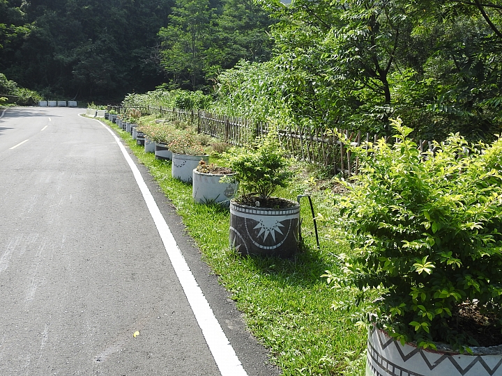 回到原始歲月,山地門的原住民村落,並期待12月26日山川琉璃吊橋免費開放3個月。