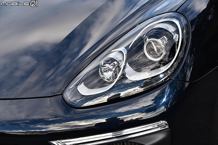 全方位強力戰將 Porsche Cayenne S