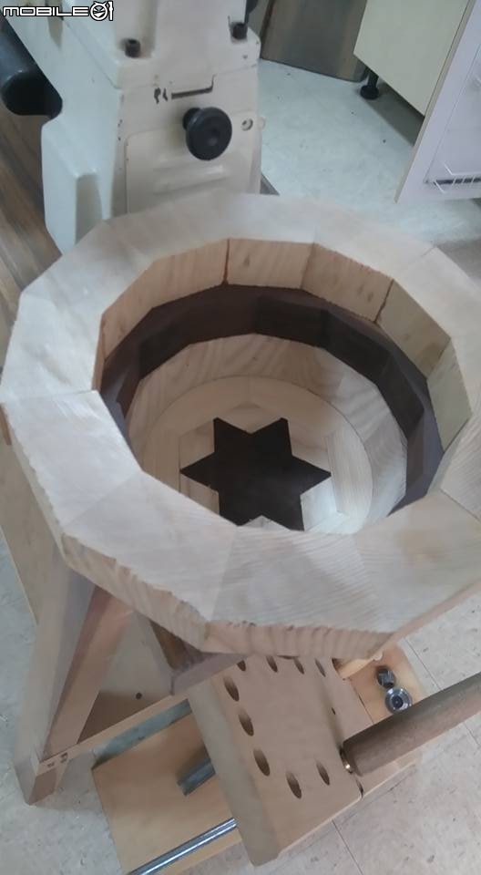 製作手工拼接沙拉碗
