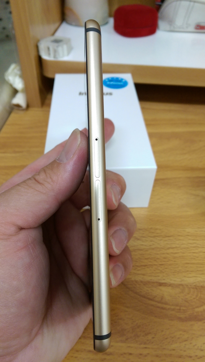 infocus m808 開箱