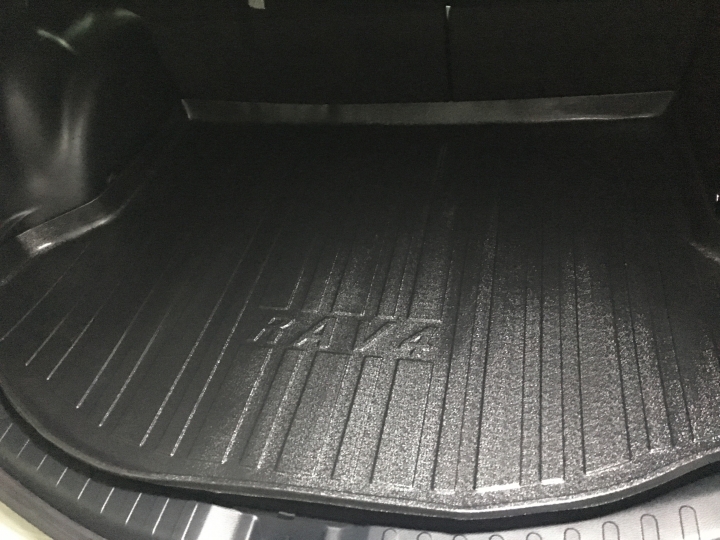 2016 RAV4 開箱